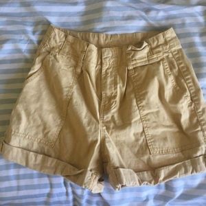 khaki cargo shorts